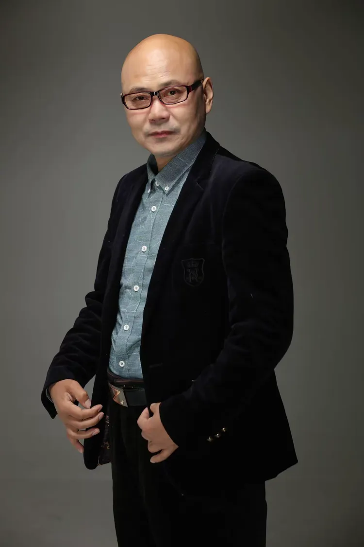 包含魔术师蓄势：魔术师风云再起谋求重回巅峰的词条