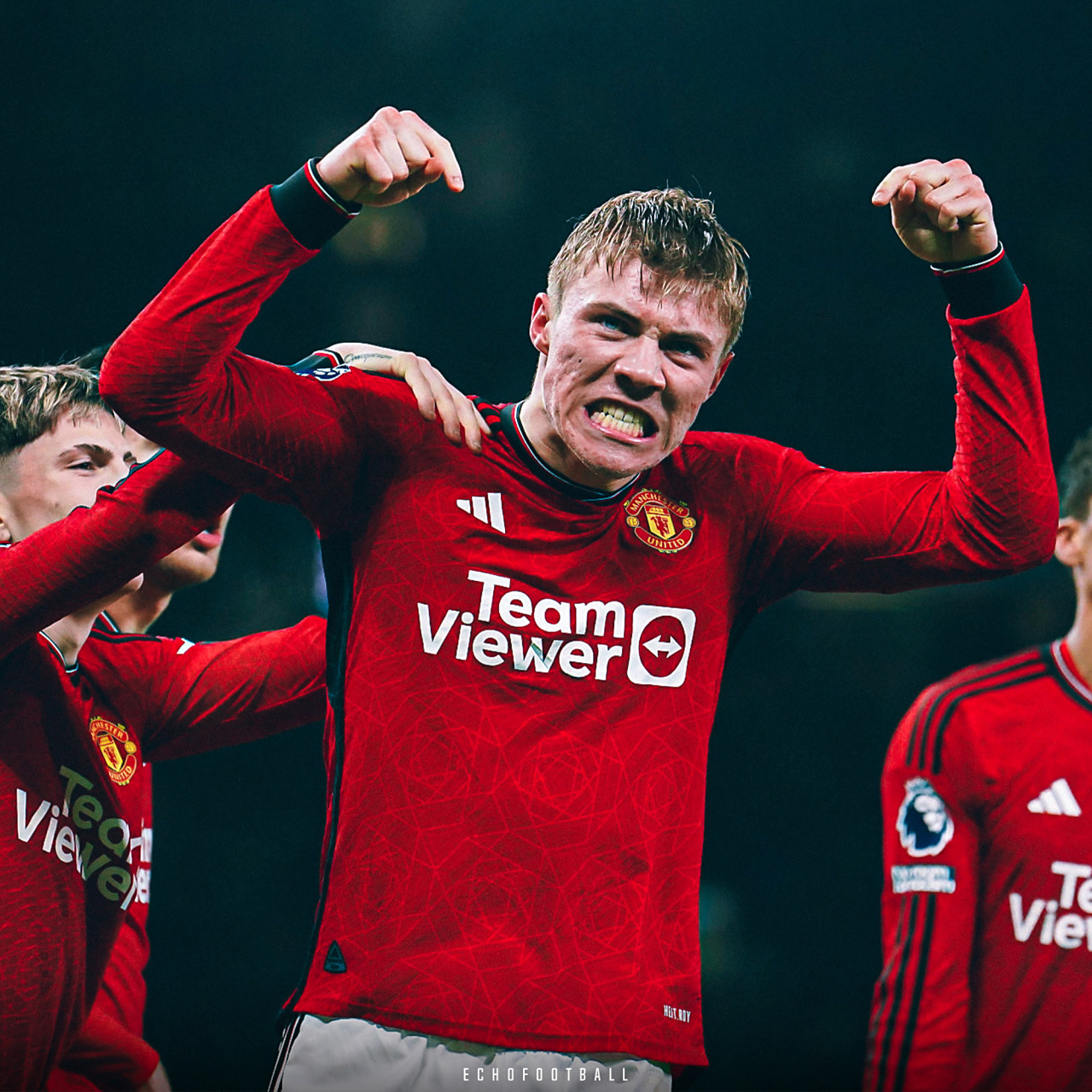 曼联再次获胜，英超榜首风光无限