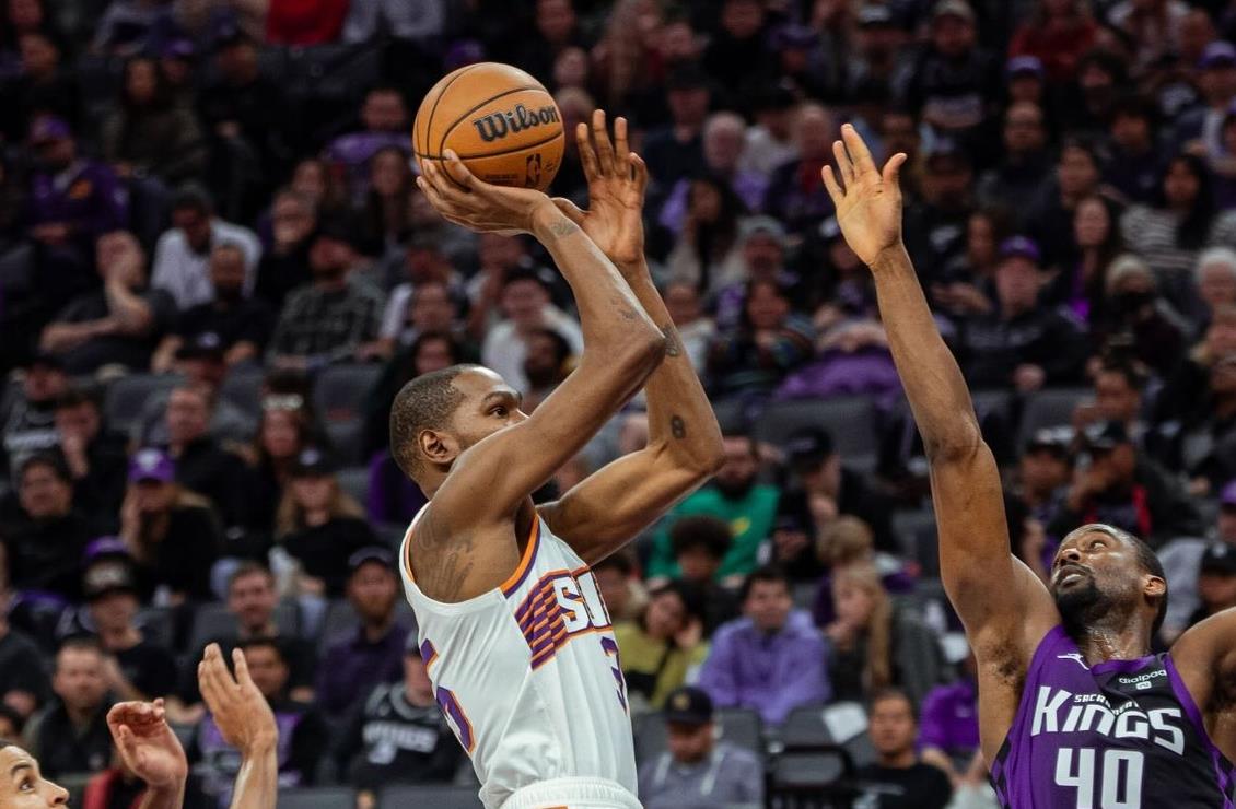 太阳客场惨败国王，止步两连胜